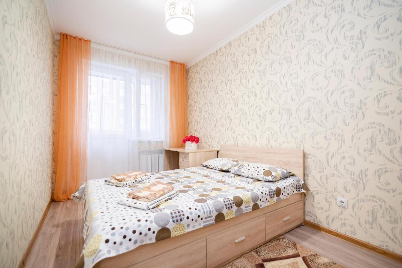 Apartment Zodiak Almatý Exterior foto
